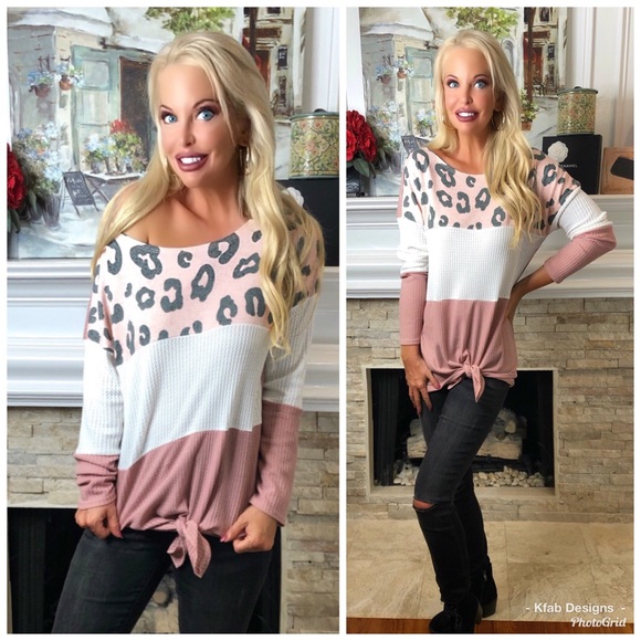 🛍LAST 3! Waffle Color Block Leopard Front Tie Top - Picture 3 of 8